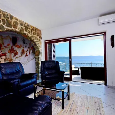 House Milovan *